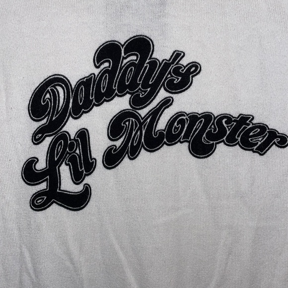 NWT Torrid White Suicide Squad Sweater. Size 2. - Picture 4 of 5